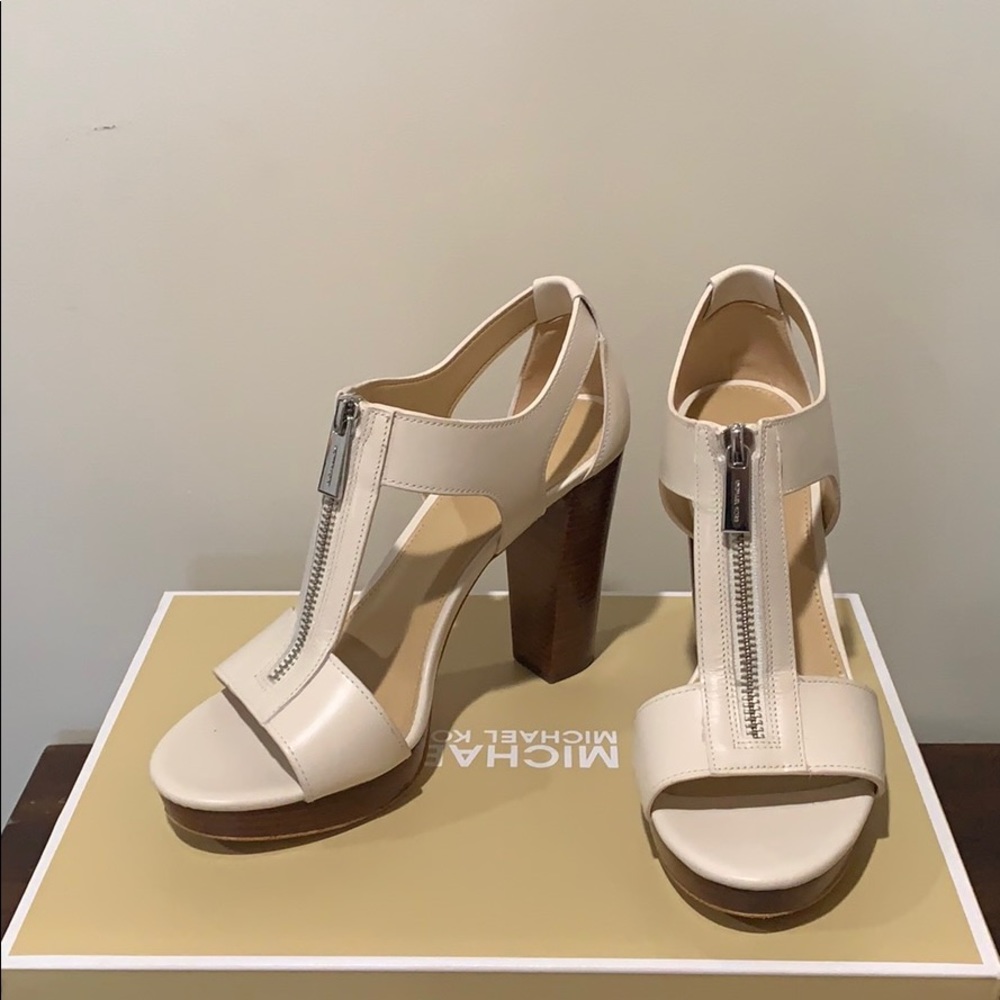 Michael Kors Berkley Sandal Heels (size 7)
